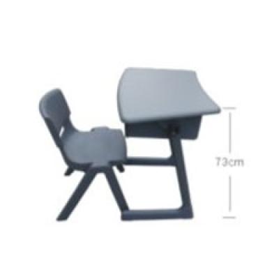 CHILDREN HALF MOON TABLE IN PE (K/D)     