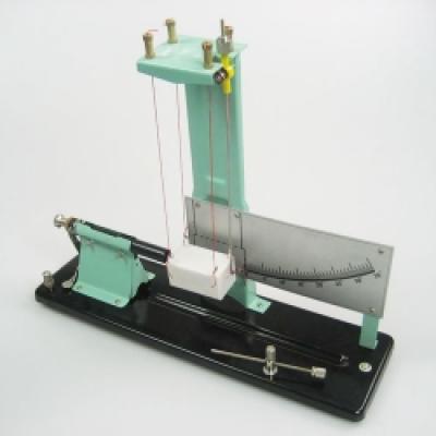  Breaking Pendulum Demonstration