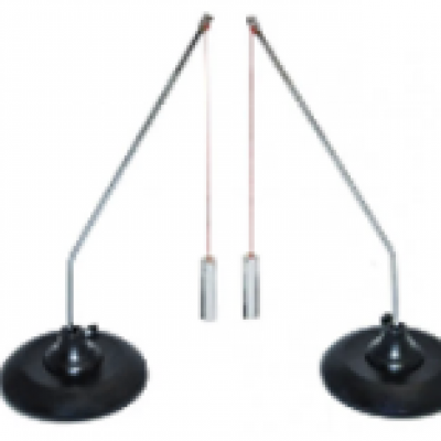 1157 - Electrostatic pendulum